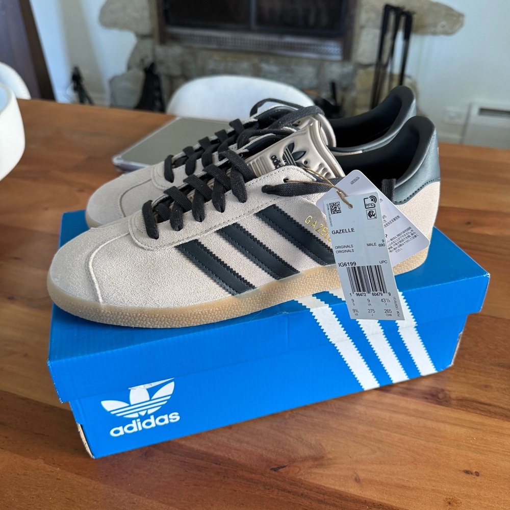 adidas Gazelle Wonder Taupe/Night Indigo Gum Sole samba